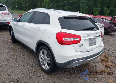 2018 Mercedes-Benz Gla 250 z USA, uszkodzony, nr VIN WDCTG4EB3JJ410386